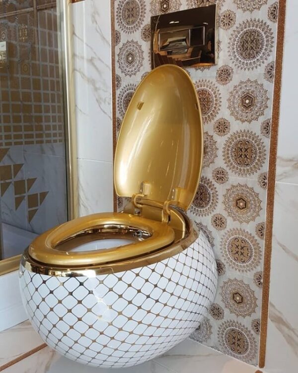 Ceramic Egg-Shape Bathroom Wall Hung Toilet - Image 4