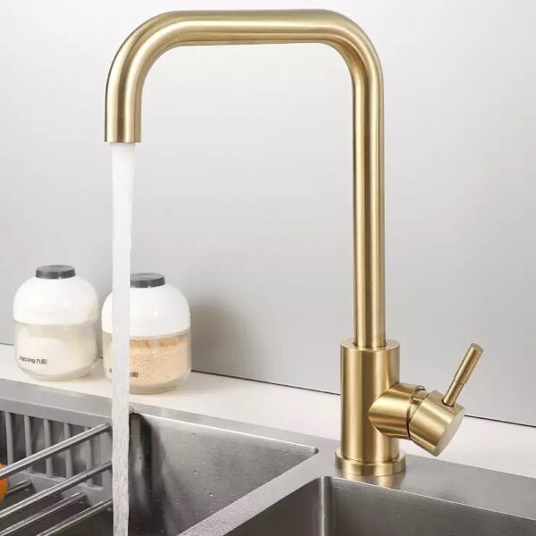 Pull Out Hot and Cold Water Kitchen Faucet